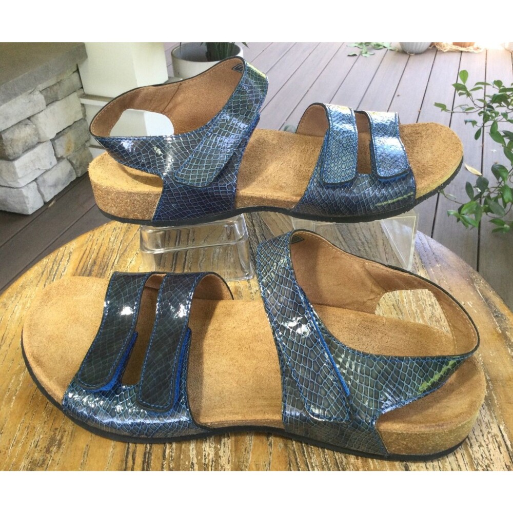 VIONIC 44 Valencia Womens Size 10 Sandals Orthaheel Blue Snake Adjustable Straps